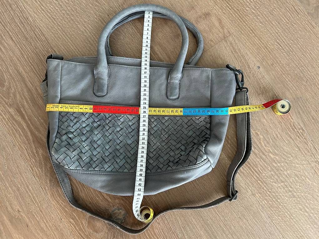 Borse da donna: Neue Handtasche von Legend - grau – Usato da Scheuren venduto da tan_w6cx 2