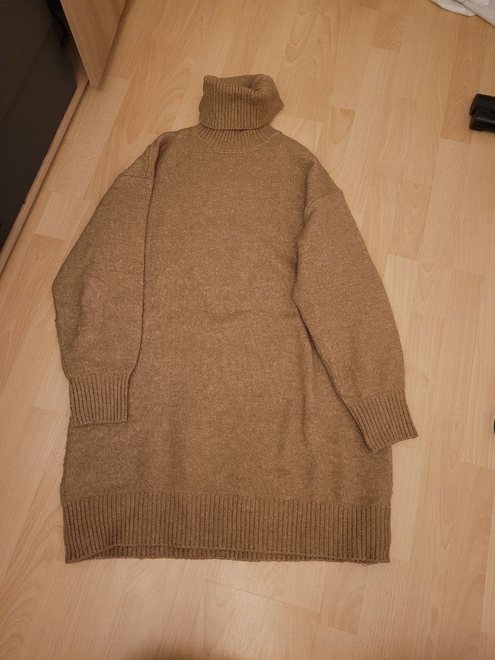 Pullover & Sweatshirts: Rollkragenpullover gr. M – Gebraucht aus Inwil von Flower2325