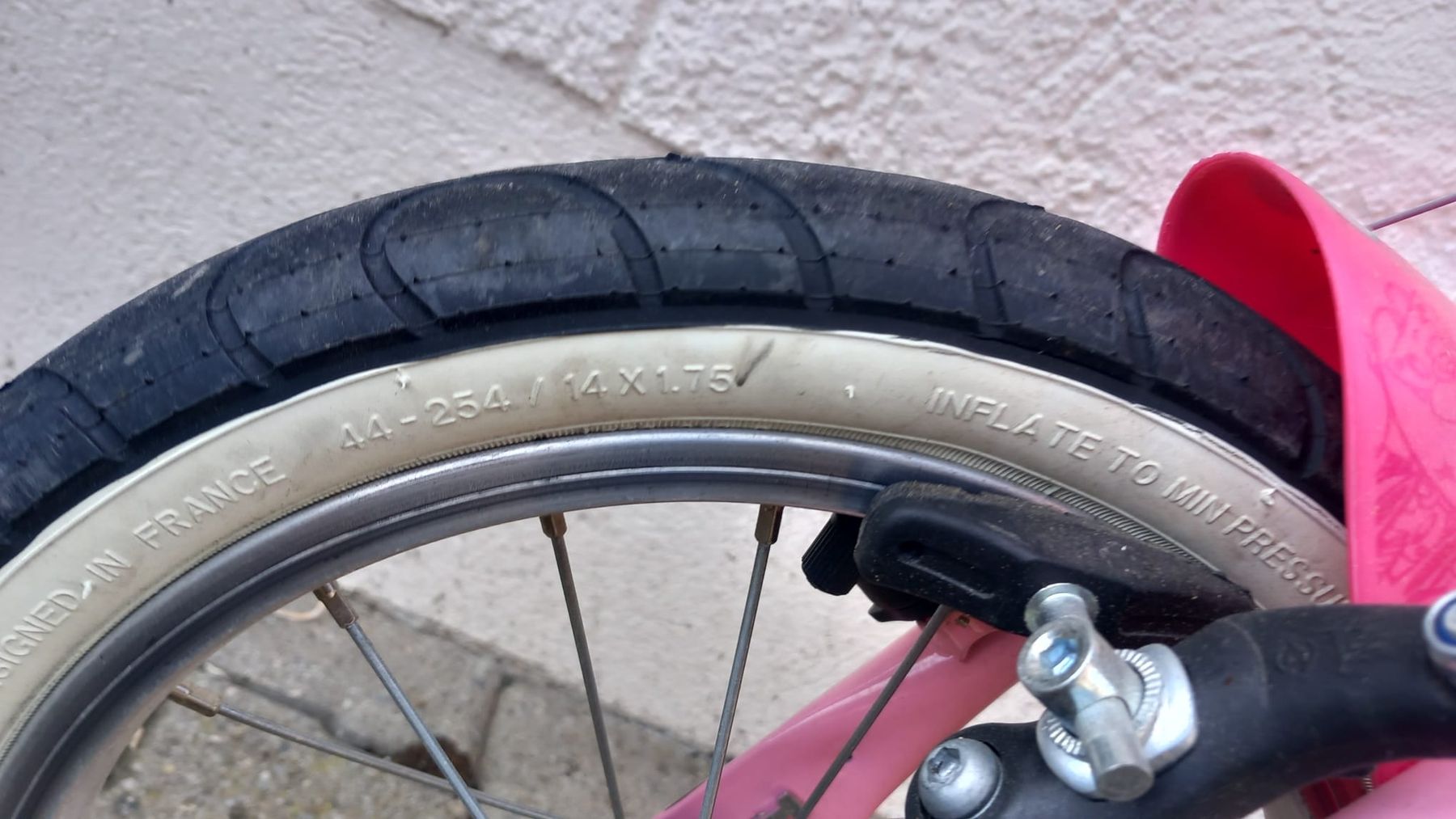 Velos: Mädchenvelo pink, 14 Zoll – Gebraucht aus Oberembrach von Viva90 1