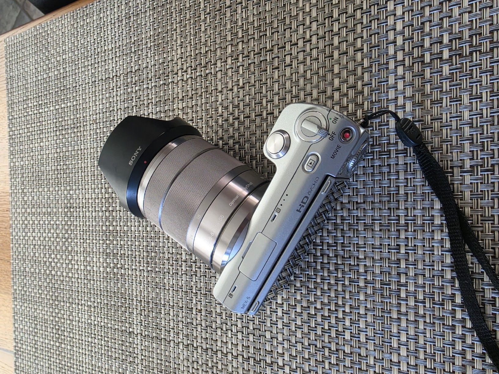 Sony Kamera: Sony Nex-5 Kamera – Gebraucht aus Eggenwil von Boebi007