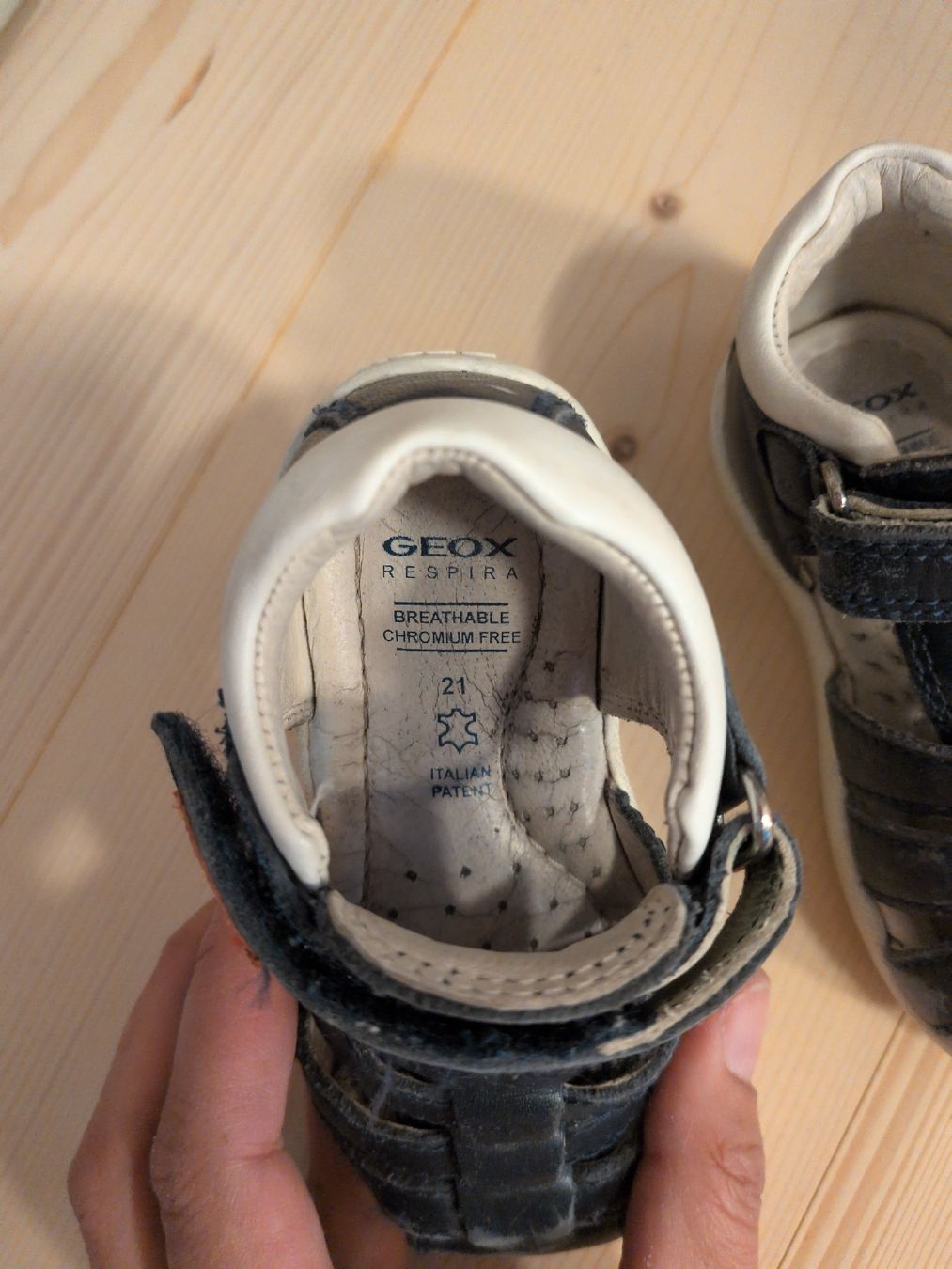 Geox Scarpe per ragazzi: Geoxsandalen Gr. 21 – Usato da Oberhelfenschwil venduto da Tattar 1