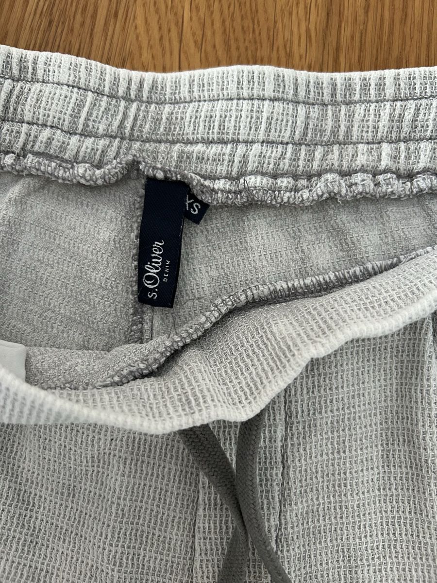 S.Oliver Pantaloni: S. Oliver Damen Freizeithose XS Hellgrau – Usato da Schwarzenbach SG venduto da bienchen22 3