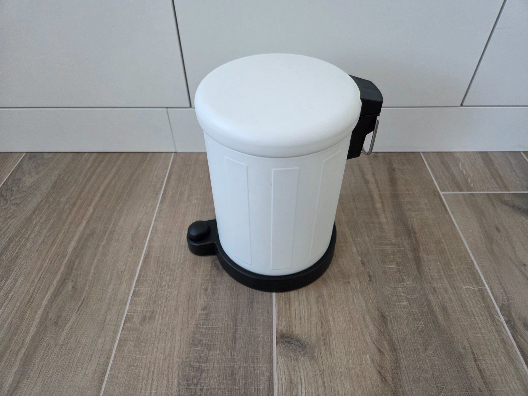 Autres articles pour la maison: IKEA TOFTAN Badezimmer-Eimer (weiss) – D'occasion à Birmensdorf ZH par arcticmonkey91 1