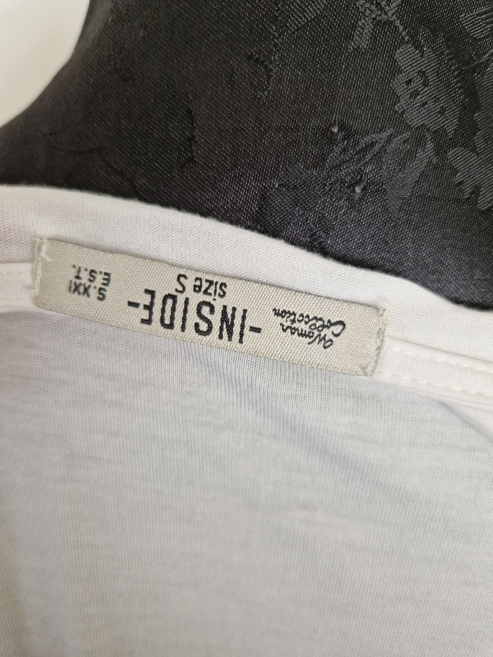 Lotti di vestiti: Tshirt und Cardigan, Gr. S – Usato da Nendeln venduto da allerliabschteszuegs 8