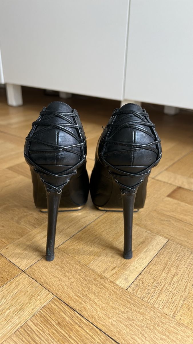 Scarpe da donna: Le Silla Black Shoes – Usato da Genève venduto da liz_68sg 4