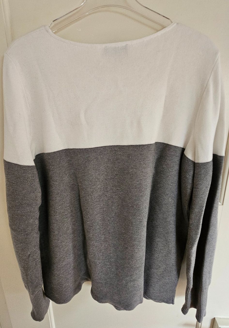 Maglioni & Felpe: Monari, Pullover, grau/weiss  Grösse 42, neuwertig – Usato da Horw venduto da Ginabasteln 1