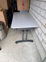 Bürotisch