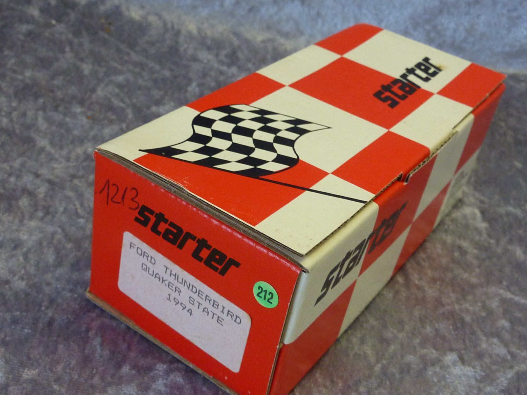 Ford Modellini d'auto: Nascar Ford Thunderbird Quaker State 1994  212 1:43 – Usato da Dürrenäsch venduto da modellautos4you 1