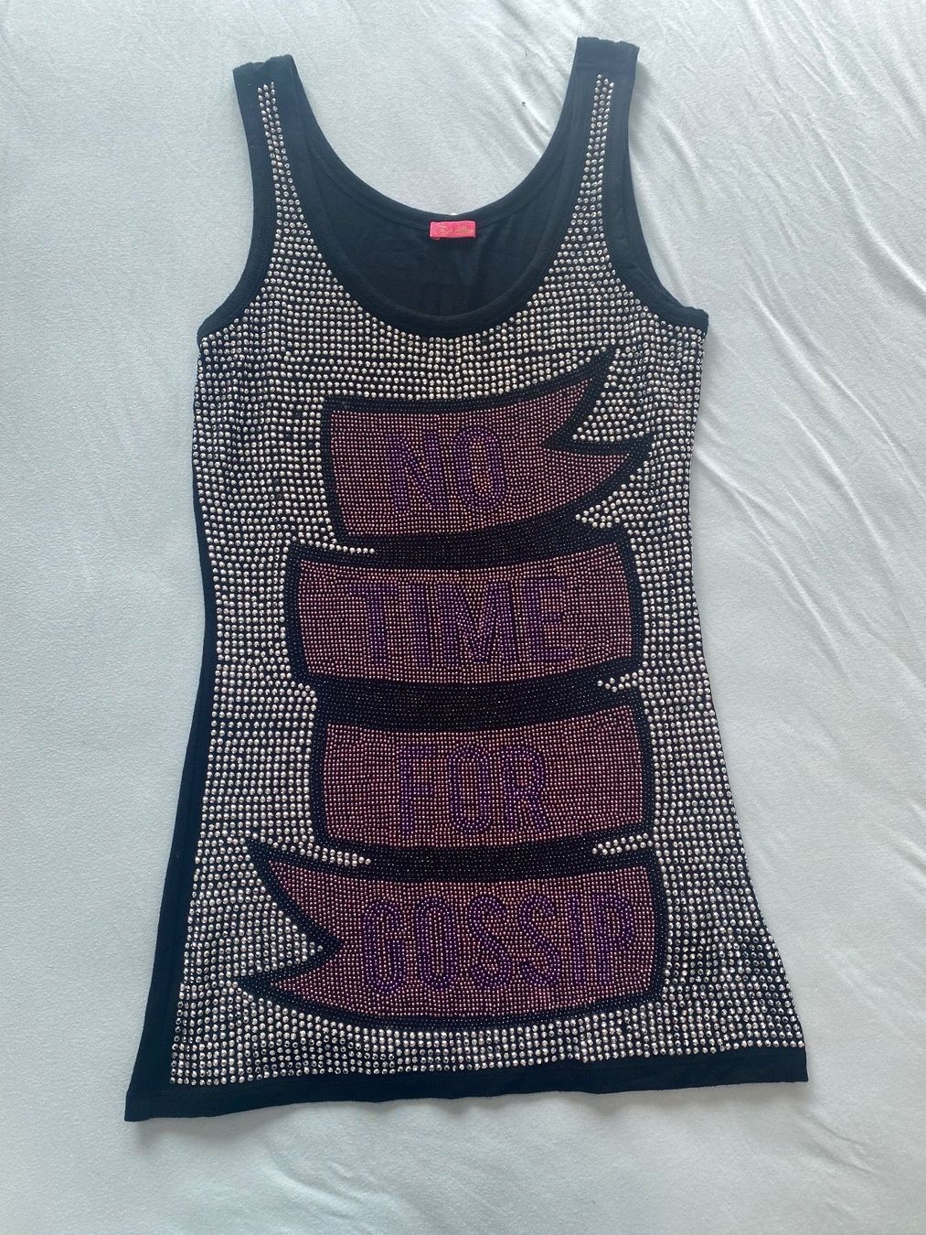 Top: Paris Hilton beaded long top – Usato da Zürich venduto da Yuece