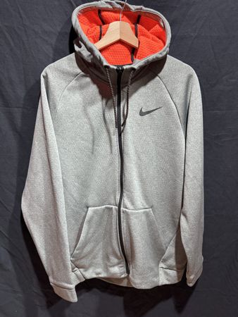 Hoodie Nike Dri-Fit grau Grösse XL sehr guter Zustand