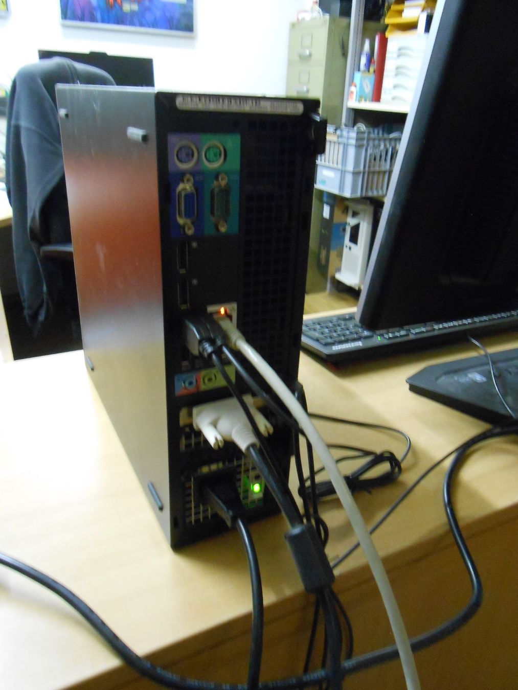 Dell PC: Computersystem i5 komplett mit Win11pro – Usato da Gipf-Oberfrick venduto da Livingstone5 2