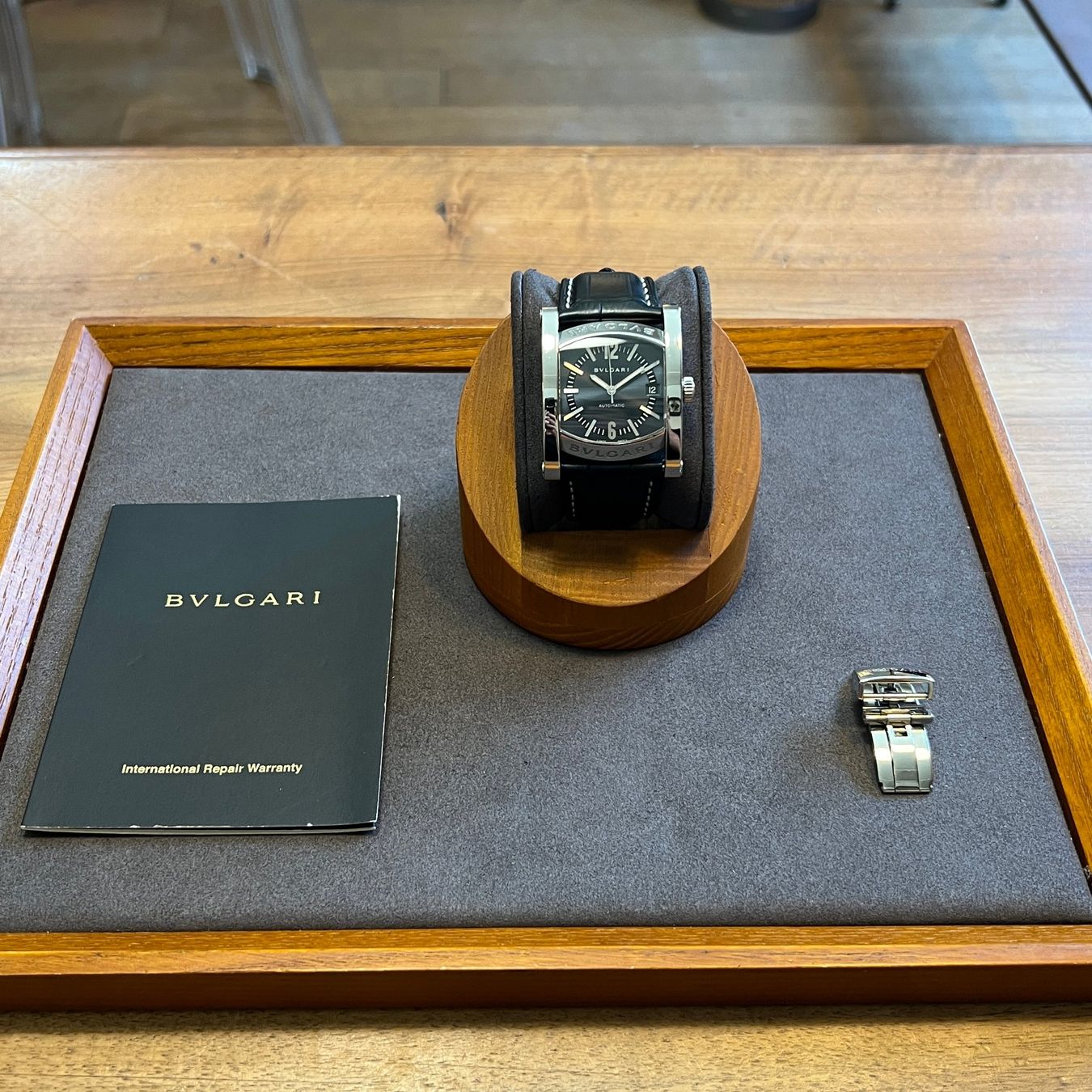 Bulgari Montres: Bulgari Assioma Automatic Date Gray Dial AA44S – D'occasion à Carouge GE par Watchaser 9