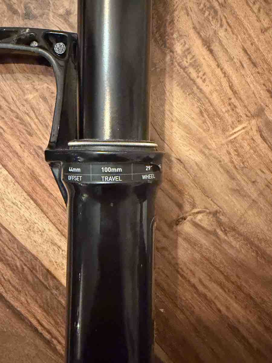 Rockshox Pezzi di ricambio: Fourche RockShox SID SL Ultimate 29 pouces 100mm – Difettoso da Wangs venduto da Calimerozk 2