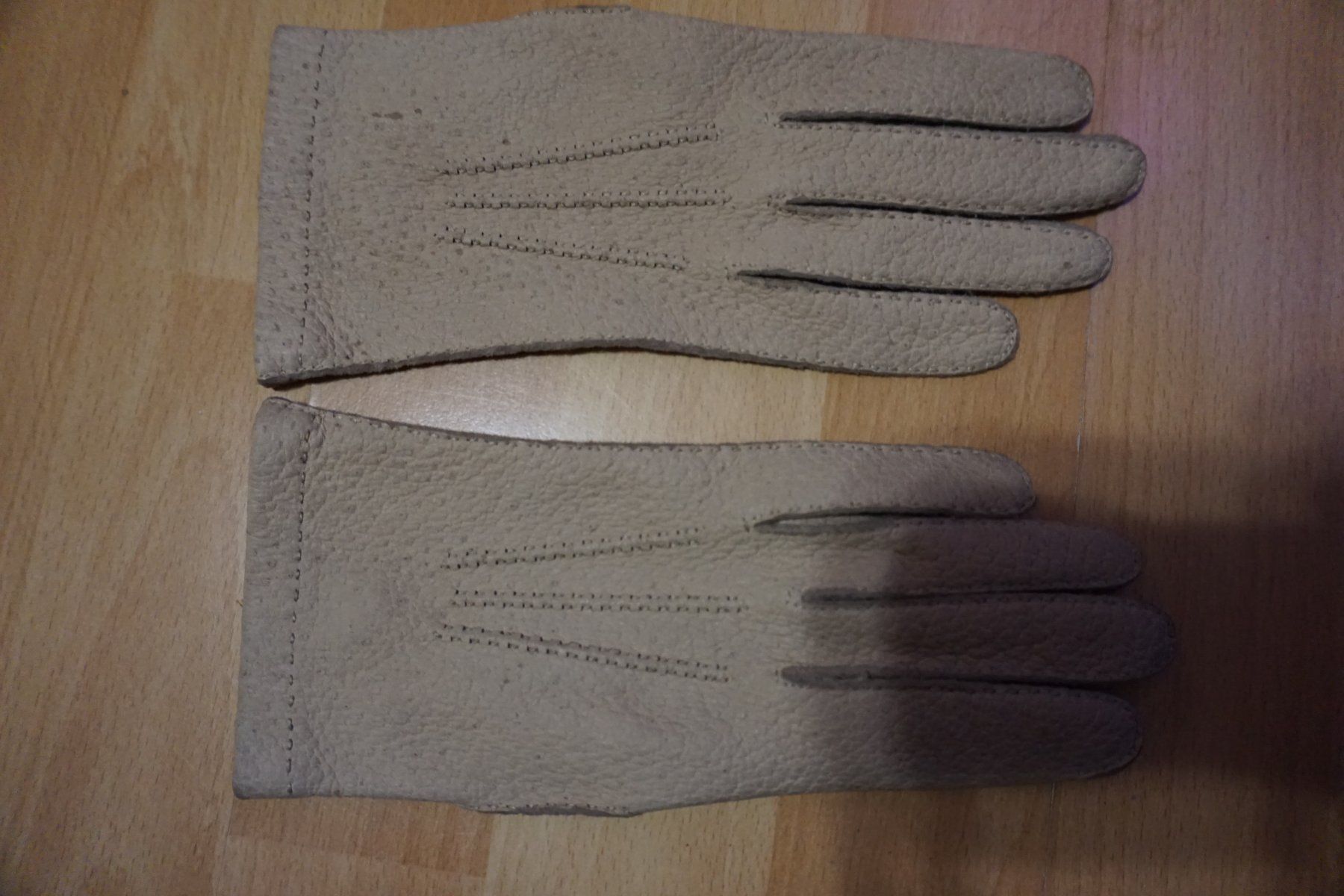 Handschuhe & Handstulpen: Damen Handschuhe, Leder beige – Gebraucht aus Zürich von einalemjena 2