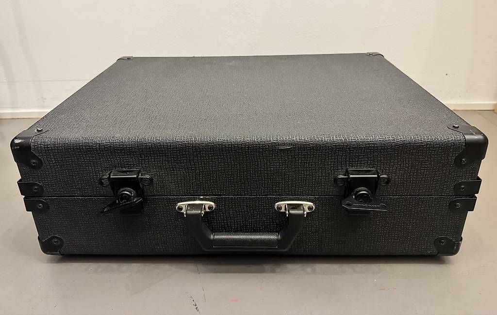 Altri accessori: Eurorack Case 9U 104HP – Usato da Zürich venduto da brundelre 4