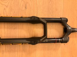 Rock Shox Zeb Ultimate Federgabel 29", Tapered 1.8" (45.8mm)