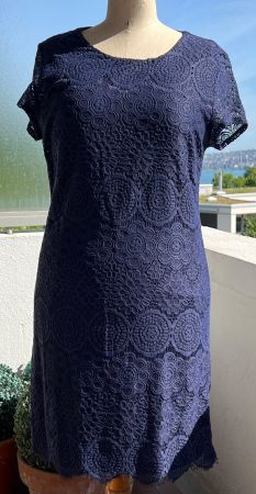 Elegantes Spitzenkleid dunkelblau,  Grösse 10 US