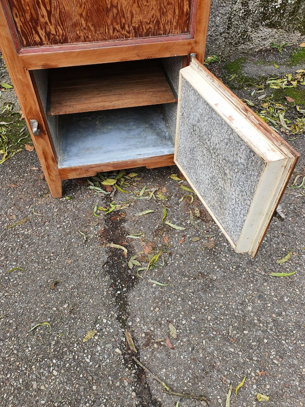 Réfrigérateurs: alter Kühlschrank mit Eisblockfach – D'occasion à Wangen b. Olten par Hecht62xyz 3