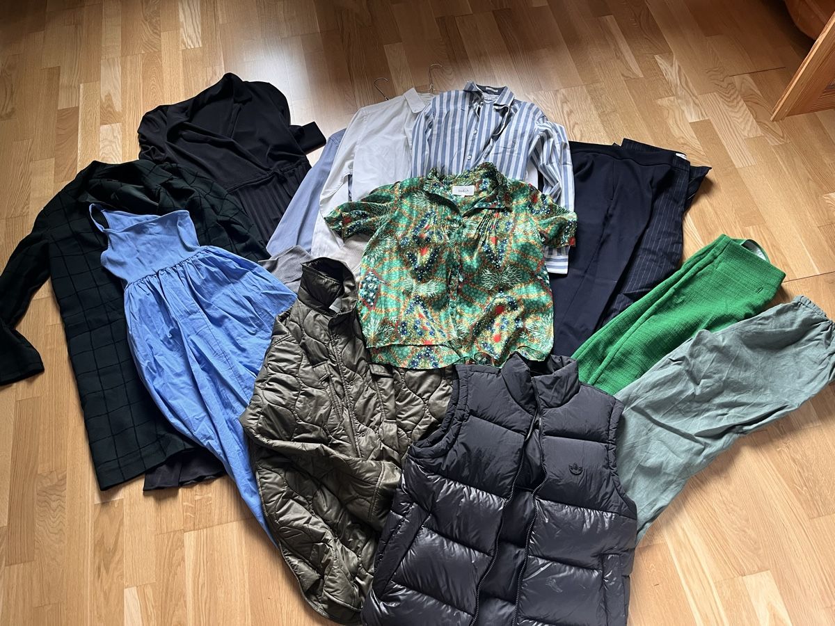 Cos Lotti di vestiti: Kleiderpaket - COS, Massimo Dutti, Mango etc. – Usato da Arlesheim venduto da QueenMom