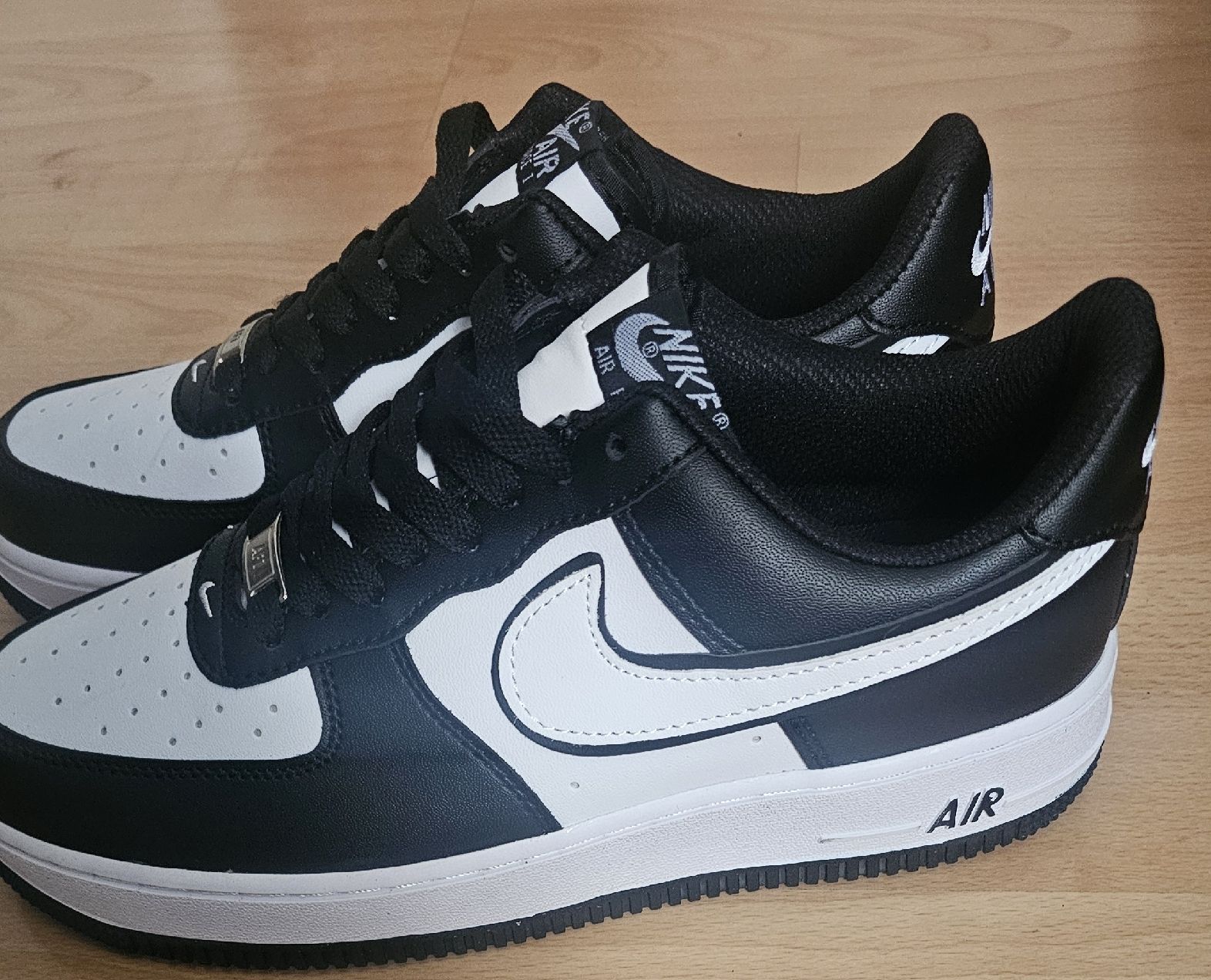 Scarpe da uomo: nike air force gr 43 – Nuovo (secondo la descrizione) da St.Gallen venduto da big_tipp
