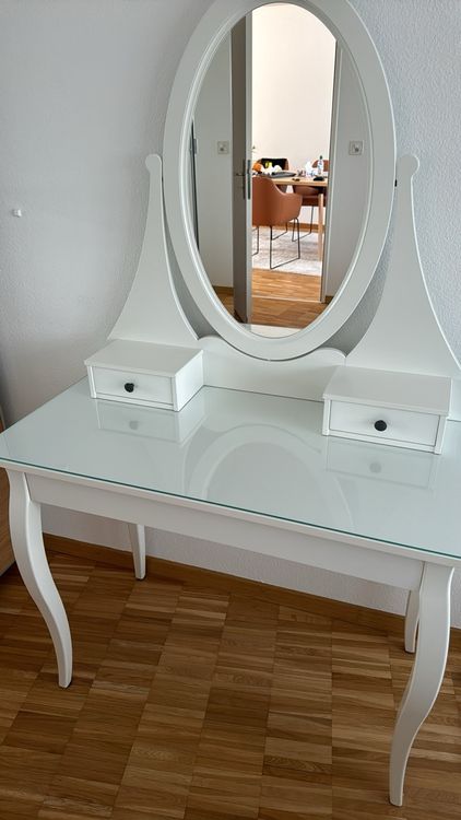 Schne Schminktisch Mit Glasplatte Ebenbild