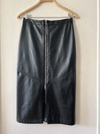 Jupe simili cuir souple 