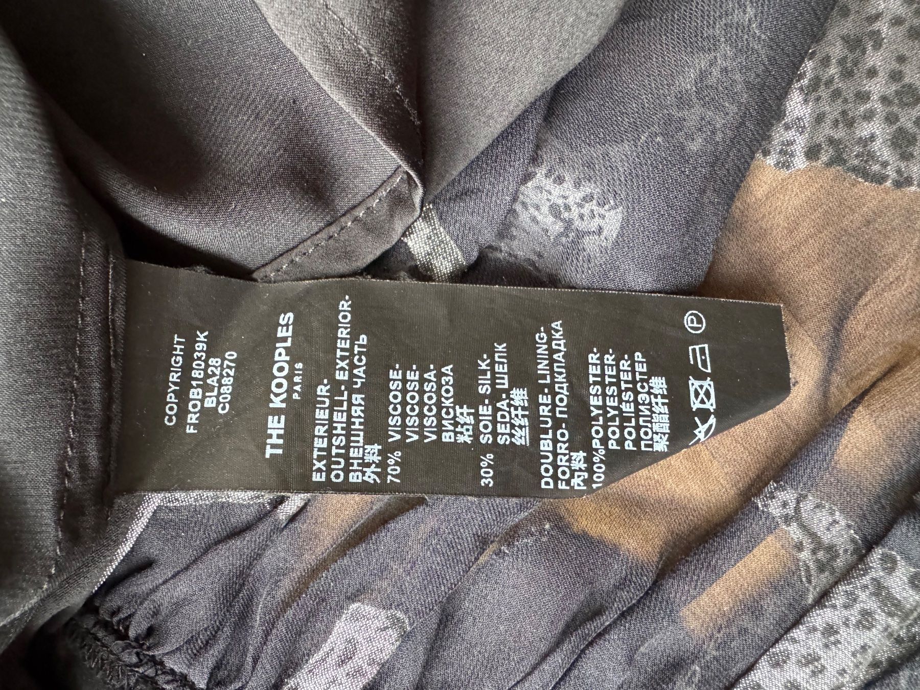 Robes: Schwarzes gemustertes Kleid The Kooples – D'occasion à Wädenswil par theresa_soph 2