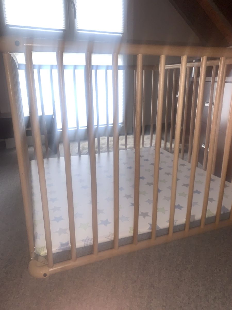 Betten: Baby Bett-Laufgitter – Gebraucht aus Horgen von Statik51 2