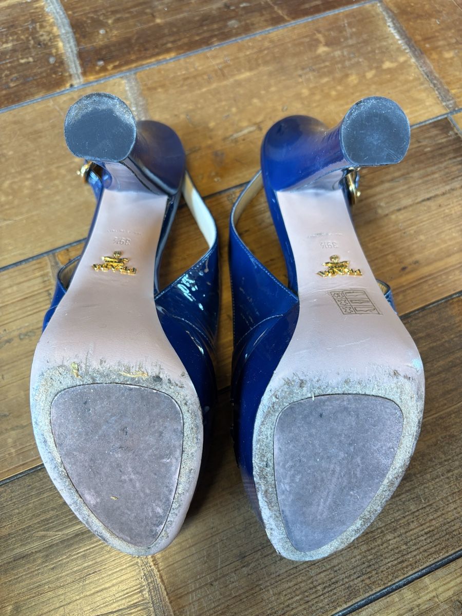Prada Scarpe da donna: Sandales Prada bleu roi 39.5 – Usato da Dotzigen venduto da SecondHandGems 8
