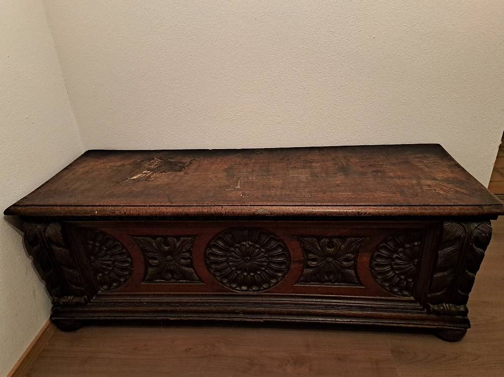 Cassapanche: Renaissance-Barock True – Usato da Zürich venduto da pet_mj5b 1