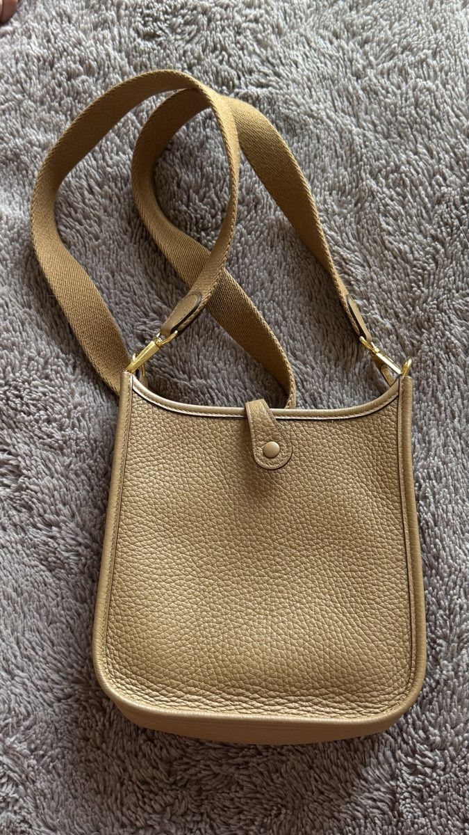 Hermès Borse da donna: Hermes Evelyn 16 – Nuovo (secondo la descrizione) da Genève venduto da val_5jbf 5