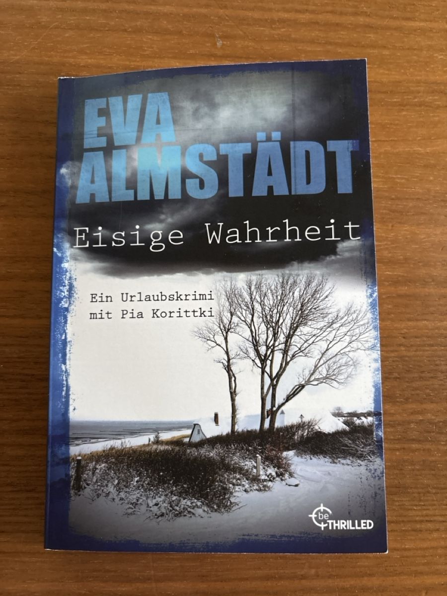 Altro in  Abbigliamento & Accessori: Eva Almstädt Eisige Wahrheit – Usato da Unterentfelden venduto da Lavach