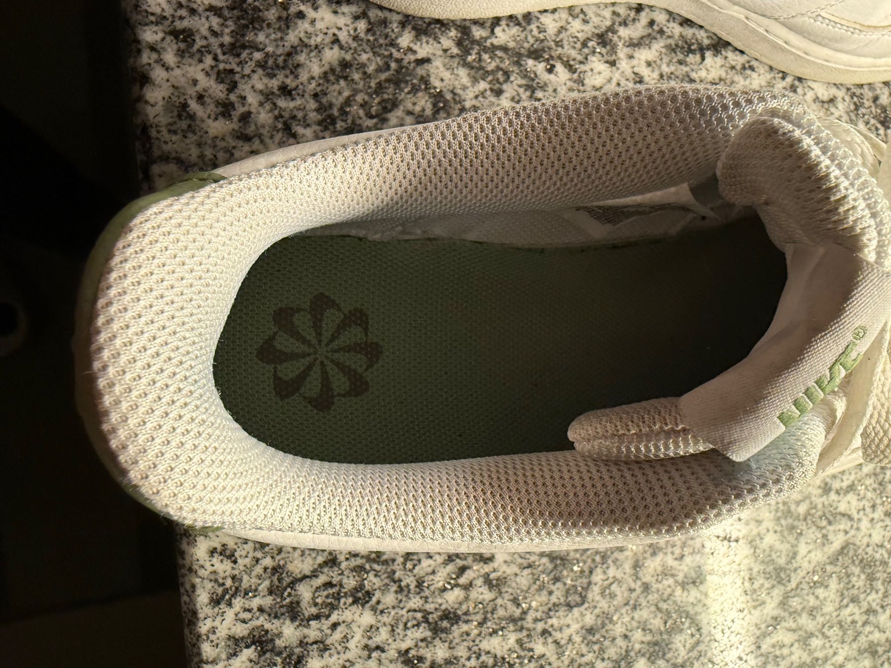 Nike Scarpe da uomo: Sneakers – Nuovo (secondo la descrizione) da Zürich venduto da ren_r2dj 2