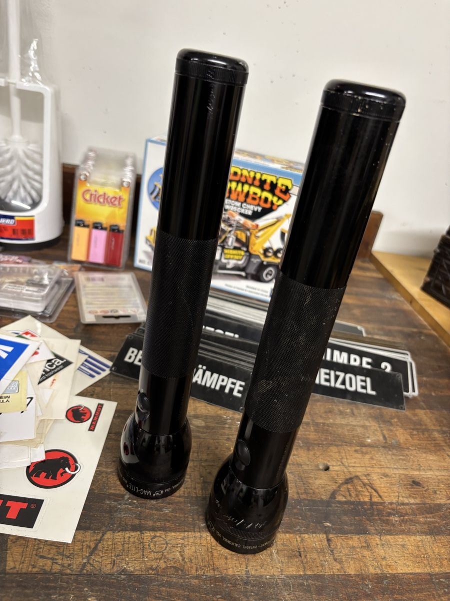 Tutte le decorazioni: Diverses für Flohmarkt! – Nuovo (secondo la descrizione) da Bretzwil venduto da Mygarage4147 2
