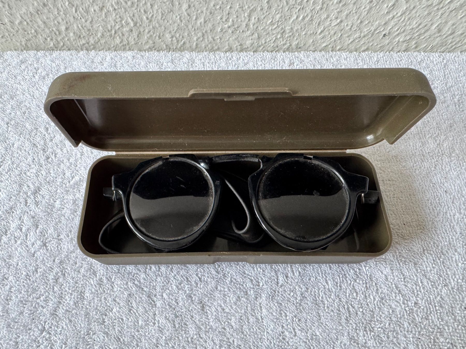 Lunettes & Verres: Schweizer Militär Gletscherbrille – D'occasion à Lenzburg par Meister_k