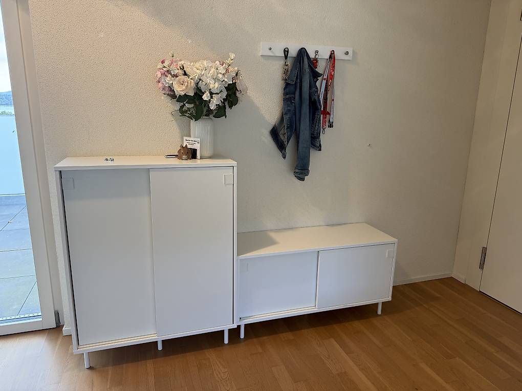 Guardaroba: IKEA Garderobe und Schuhschrank – Usato da Schindellegi venduto da wae_fhj7