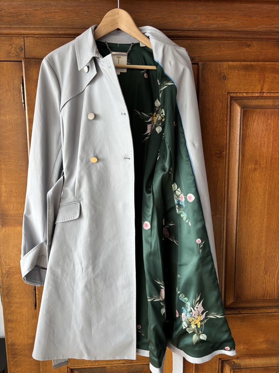Cappotti: TED BAKER - Trench Coat - Comme Neuf! – Nuovo (secondo la descrizione) da Chardonne venduto da teenyweeny 1