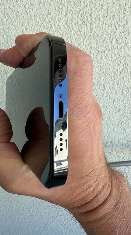 Apple Telefoni cellulari / Smartphones: iPhone 14 Pro Max – Usato da Cham venduto da ErichMazenauer 4
