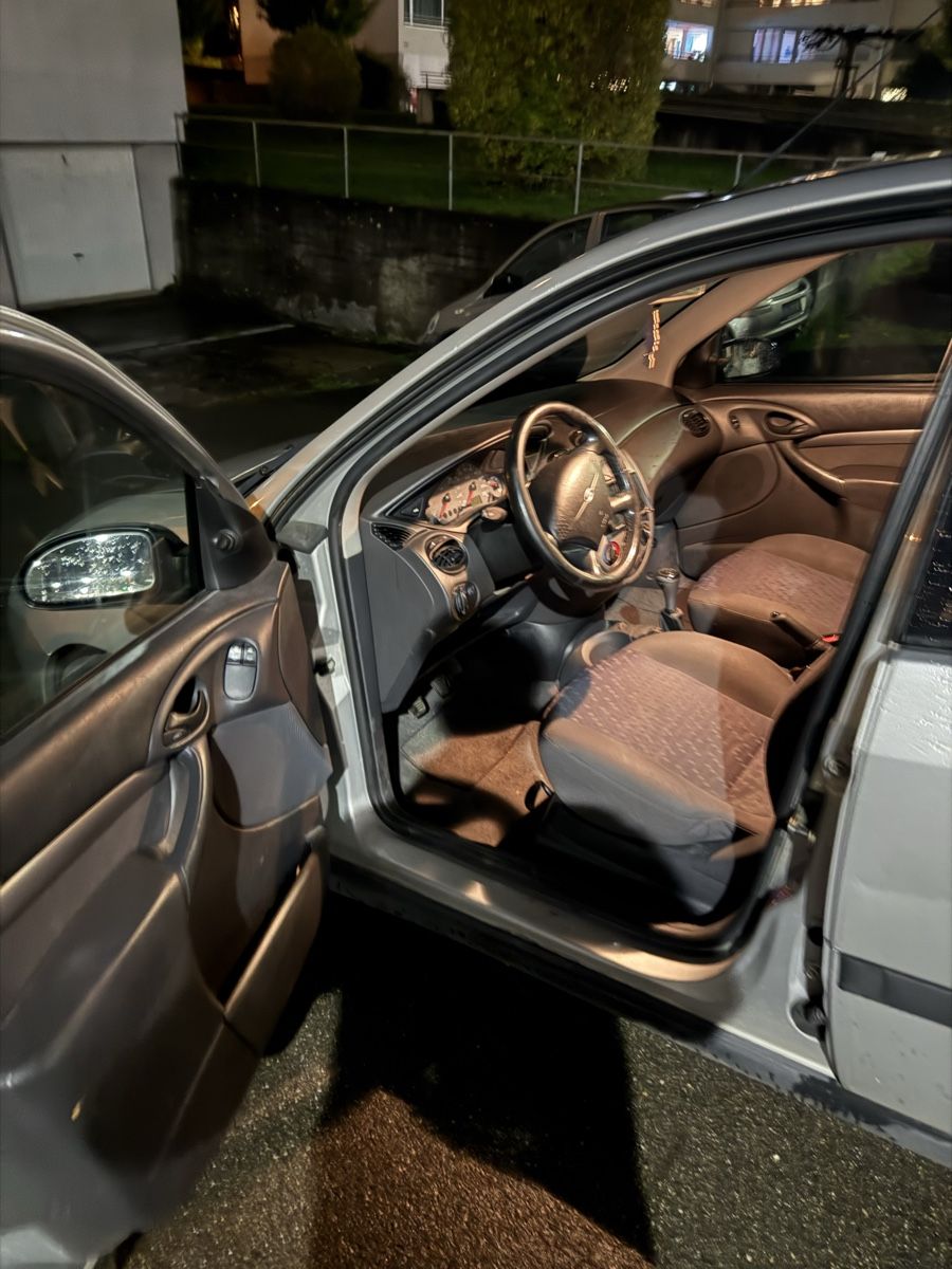 Ford Automobili: Ford Focus 1.6 16V – Usato da Kradolf venduto da ram_2vsp 6