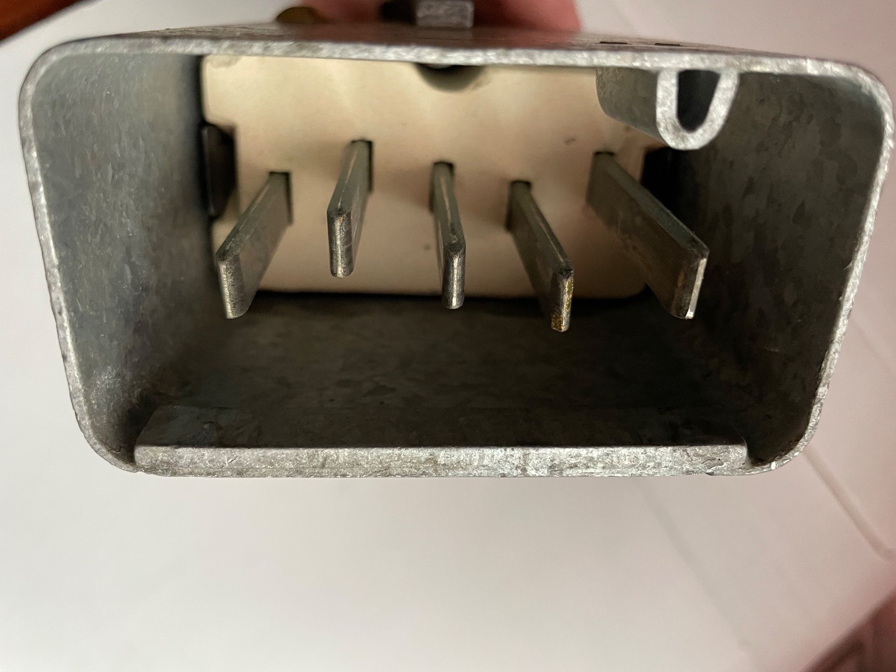 Spine: Stecker J40 5 Polig – Usato da Huttwil venduto da Bolpa 2