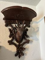 Holz Wandregal mit Gemsenkopf, Schnitzerei, Jagddeko, CH