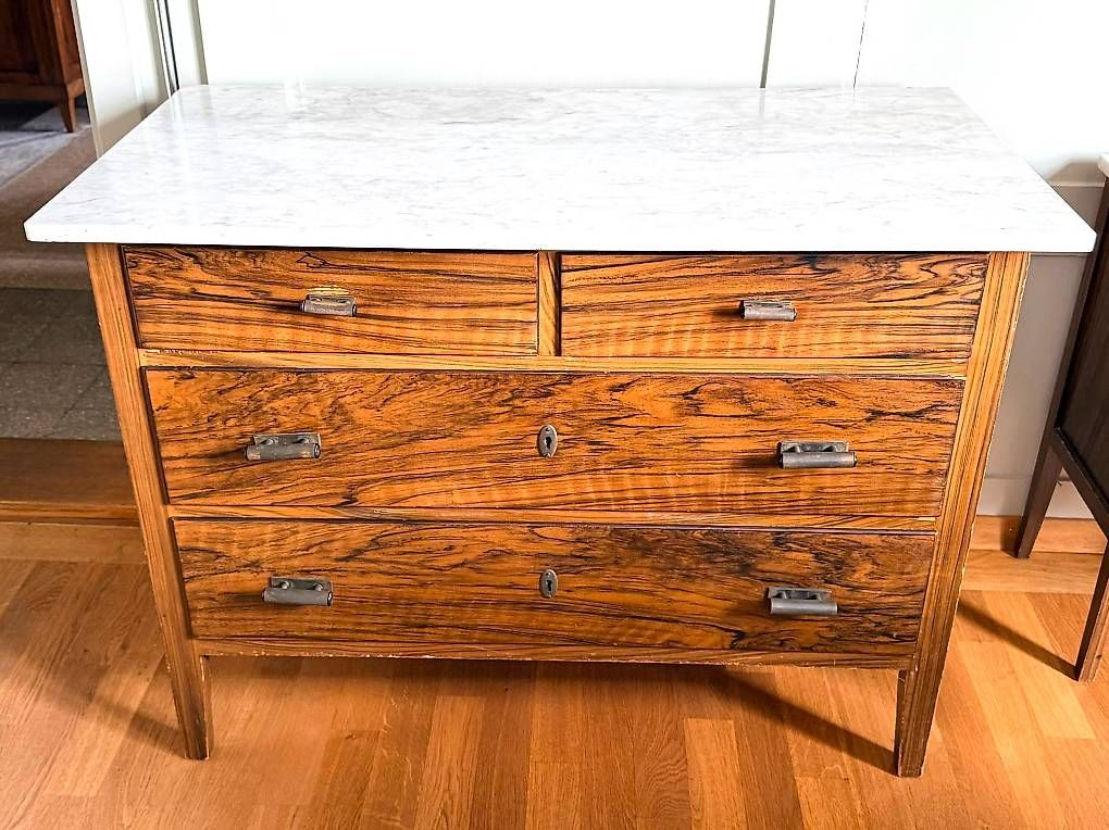 Commodes: Waschkommode – D'occasion à Trimstein par baselbieter-in-bern