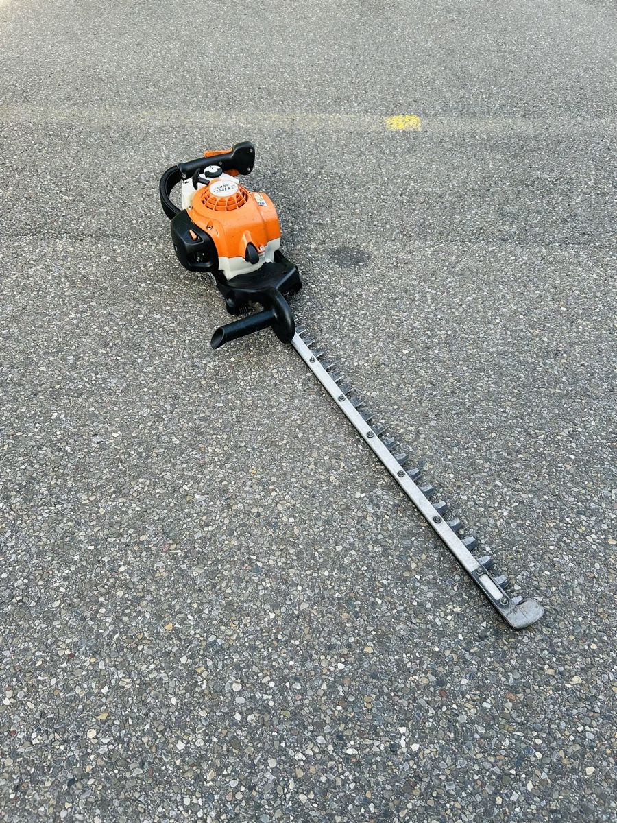 Stihl Tutti gli attrezzi: Heckenschere Stihl HS 87 R – Usato da Würenlos venduto da Shop_Shop