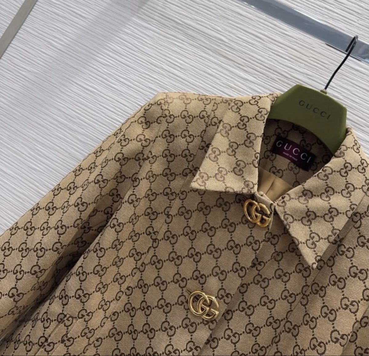 Gucci Giacche: Gucci jacket – Usato da Lausanne venduto da LadyGSx 4