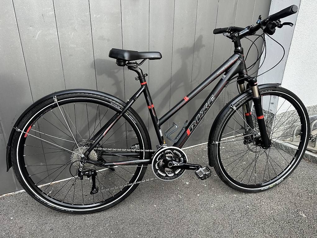 Biciclette: Bicicletta trekking da donna Rixe 28   – Usato da Quartino venduto da DiloUsato 3