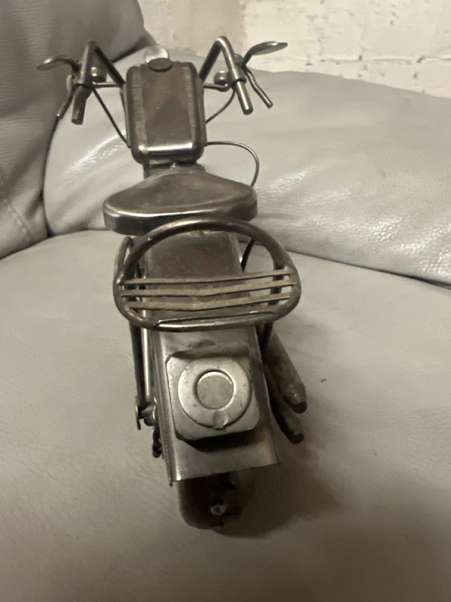 Kit di modellismo & Modellini statici: Handmade Harley Davidson Motorrad Modell(d) – Usato da Rorschach venduto da TimelessTrading 4