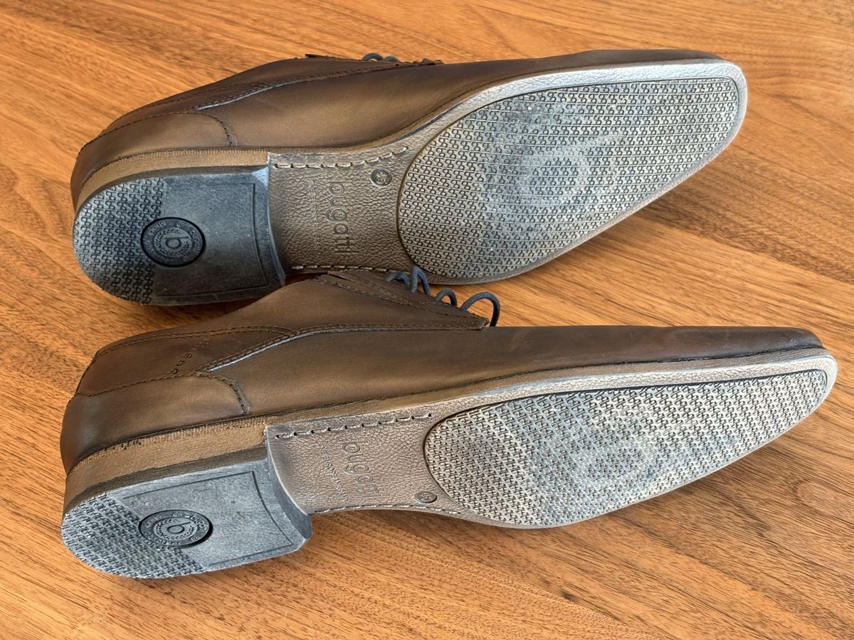 Bugatti Scarpe da uomo: Bugatti Herrenschuhe Braun 45 – Nuovo (secondo la descrizione) da Basel venduto da Outofkey 2