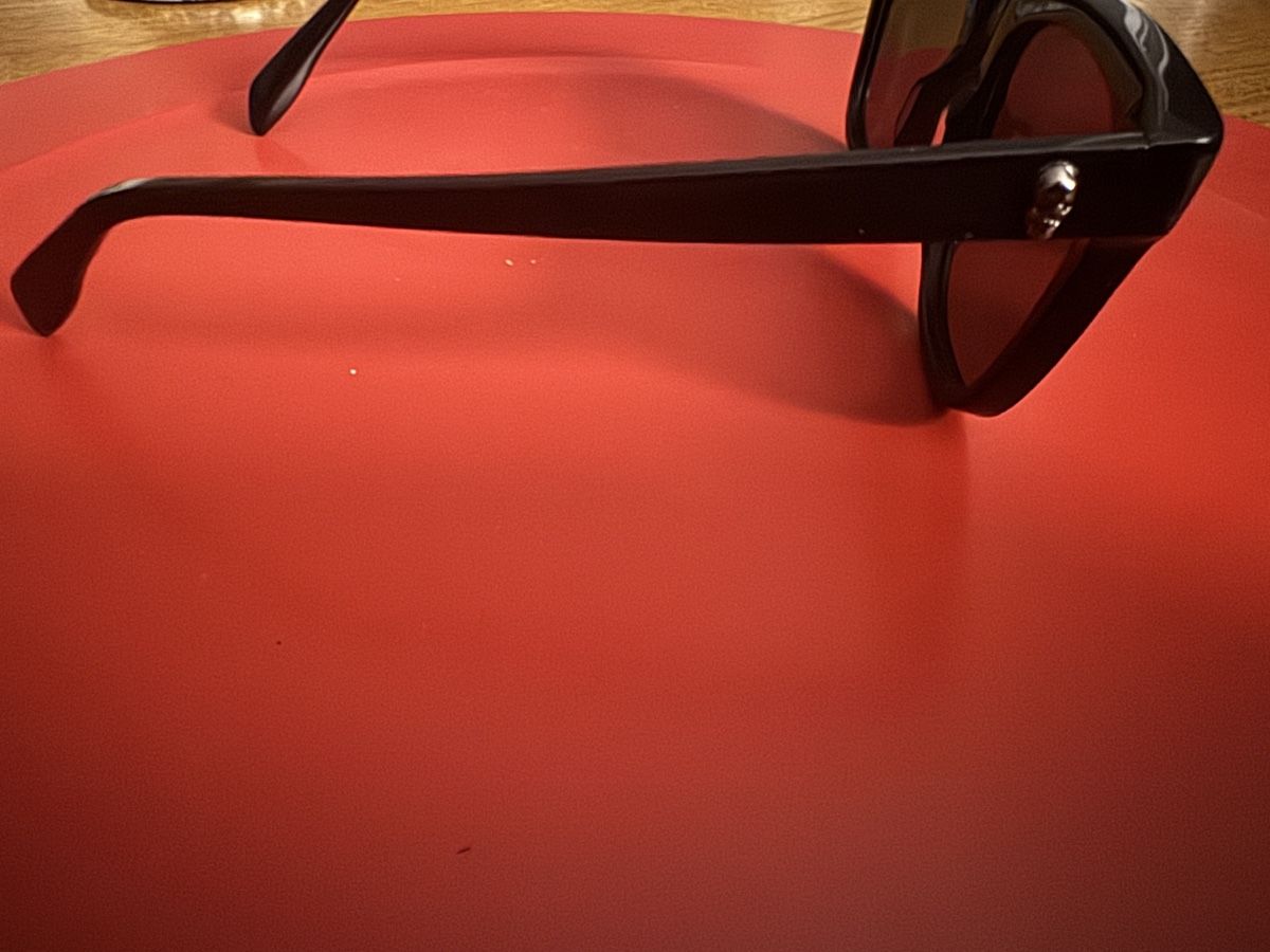 Alexander Mcqueen Occhiali & Lenti: Lunettes de soleil Alexander McQueen – Usato da Vevey venduto da Tournesol76 1