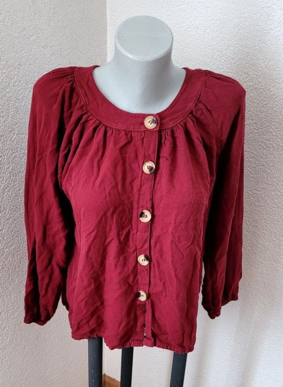 Lotti di vestiti: Casual Basic Paket Gr. M mit Marken und Emoji Kleid – Usato da Füllinsdorf venduto da Sunnebliemli7 8