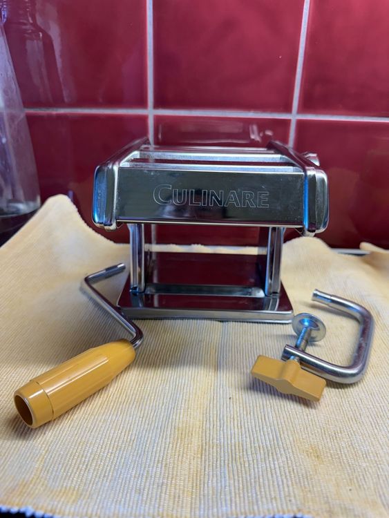 Test de la machine à pâtes 150 : rouleaux et réglages d'épaisseur pour des pâtes parfaites